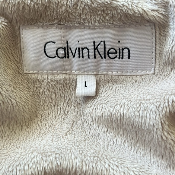 EUC Calvin Klein Brown down puffer jacket - Picture 13 of 16